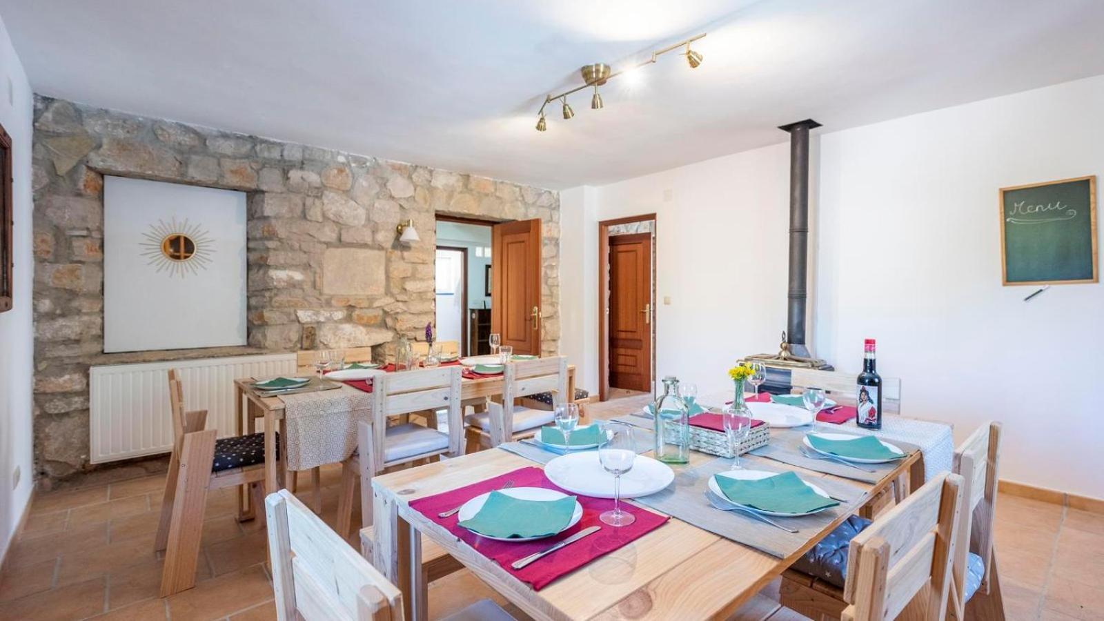 Casa Rural El Ciruelo Loco Alfarnate By Ruralidays Alfarnatejo 外观 照片